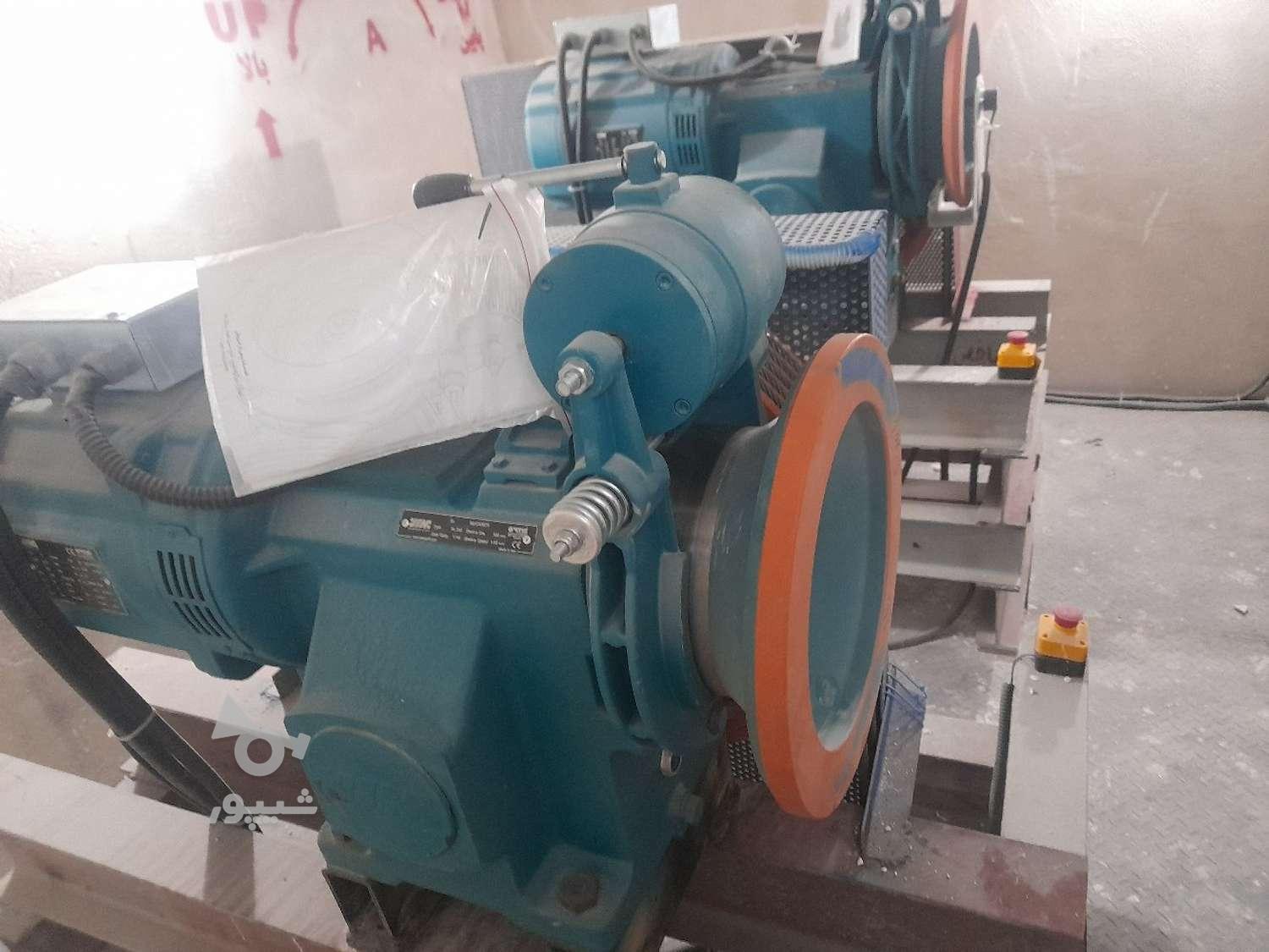 سرویسکار آسانسور