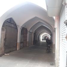 مغازه ملکی در بازار سنتی قم