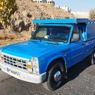 نیسان عروسک