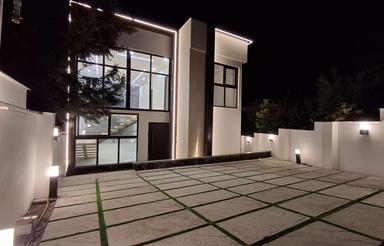 ویلا دوبلکس استخردار