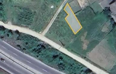 211 متر زمین واقع در هولا جفت کمربندی