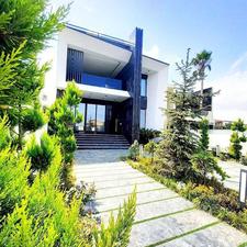 ویلافورلکس«نمامدرن»«فول امکانات»«دوروفگاردن»