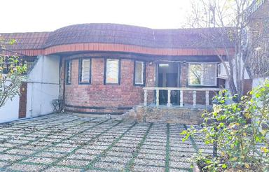 ویلا دلباز با استخر چهار فصل در فرح اباد