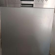 ماشین ظرفشویی