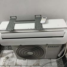 کولر اسپلیت کولر گازی 12 هزار سرد و گرم در حد شش ماه کار