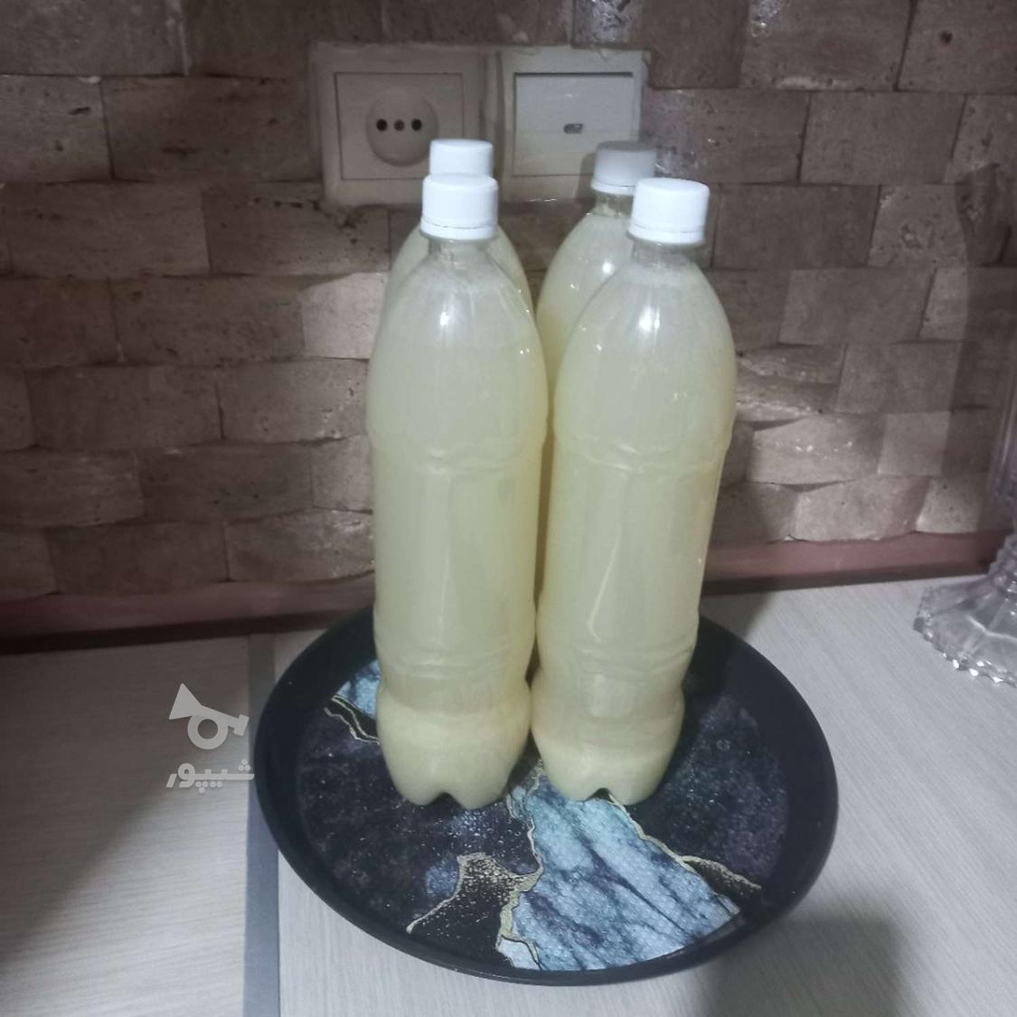 آب لیمو صدر در صدر طبیعی