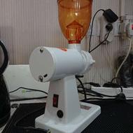 آسیاب قهوه درحد نو