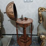 تلفن کره ای چوبی.ساعت ایستاده.سبزی خورد کن بزرگ