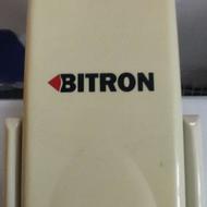 اتو ایستاده