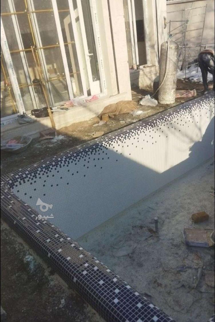 سیمانکاری ونصب سرامیک مینیاتوری استخر و جکوزی ابنما