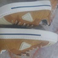 کفش دودوز شده شیک استفاده نشده