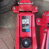 به کار اموز یا نیمه ماهر برای مکانیکی پاره وقت نیازمندیم