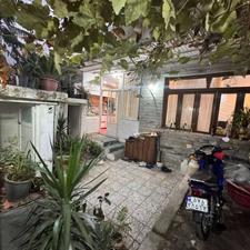 خانه ویلایی نقلی بازسازی شده راه پشته