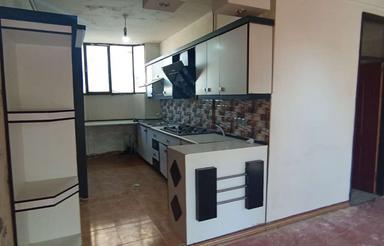 طبقه دوم دوخوابه90متری