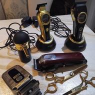 یه عددماشین اصلاح دوعدد خط زن دوعددقیچی به همراه شارژر و...