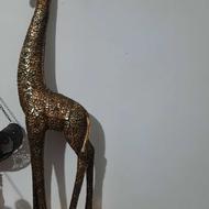 مجسمه زرافه طرح برجسته