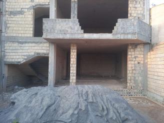 منزل 2طبقه سفت کاری شده شمالی 200 متری تیران بهارستان