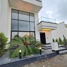 ویلا شهرکی 300 متری دوبلکس در سرخرود استخردار