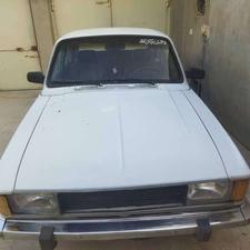 پیکان مدل 82