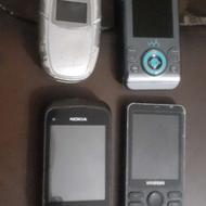 چند عدد گوشی،