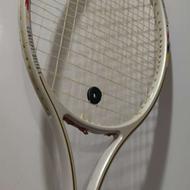 راکت تنیس و توپ