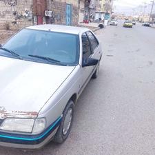 پژو 405 نقرهای