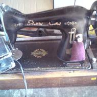 چرخ خیاطی قدیمی