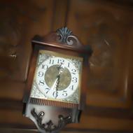 ساعت دیواری عتیقه قدیمی سالم درحدنو