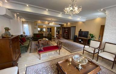 فروش ویلایی 325 متری ، 3 خواب ، در بلوار طالقانی لوکیشن عالی