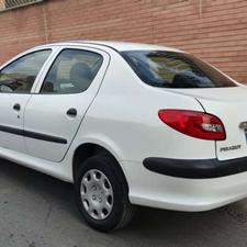 پژو 206صندوقدار