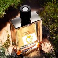 عطر تق هرمس(لوزی)