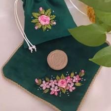 جانماز مخمل کیفی رباندوزی