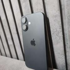 آیفون 16نرمال