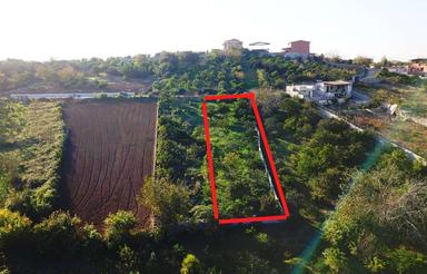 زمین ویو دار نزدیک بافت 850 متری