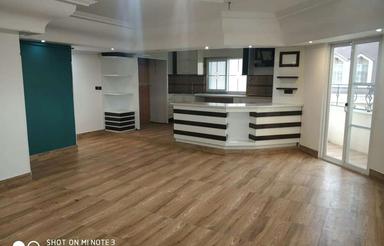 100متری ابتدا بلوار بهشتی طبقه چهارم با آ سانسور