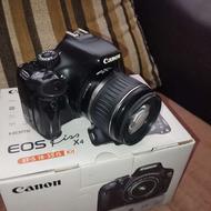 دوربین canon 550d با lenz 18-55