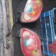 خطر عقب 206 کاملا سالم