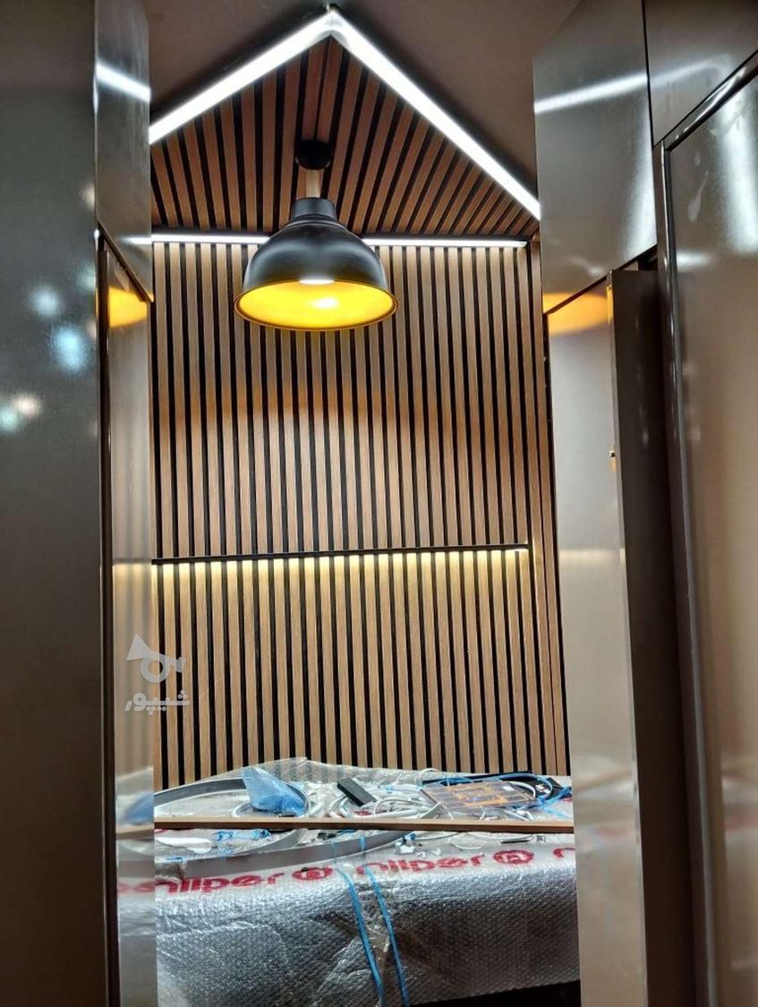 برقکار ساختمان منصف، تضمینی