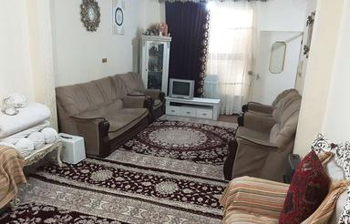 ملک 256 متری، ساخت 1370 و نیازمند بازسازی و مناسب ساخت و ساز