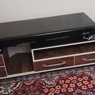 میز در حد نووتمیز