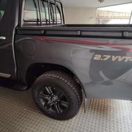 تویوتا هایلوکس