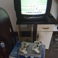 2 عدد دسته- فیش و کابل و قوطی