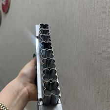 سری زن نخودچی قنادی