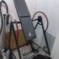 یک دستگاه برای ماساژ