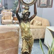 ساعت ایساده