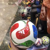 ادیداس سالنی سایز 4