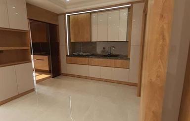 رهن تک واحد نوساز 4طبقه 4واحد طبقه 2ضیابری نقره دشت