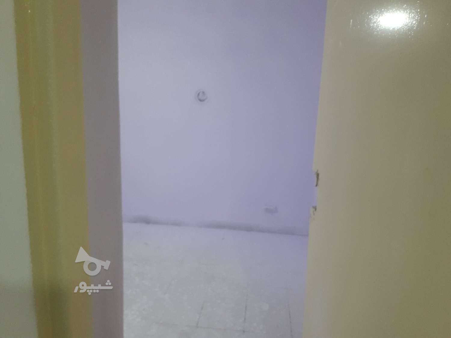 نقاشی ساختمان و دربازه