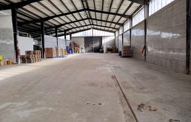 متراژ زمین. 2035 متر مربع