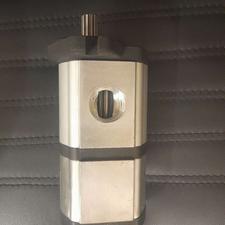 پمپ فرمان و ترمز لودر لوازم زیربندی کامل بیل مکانیکی